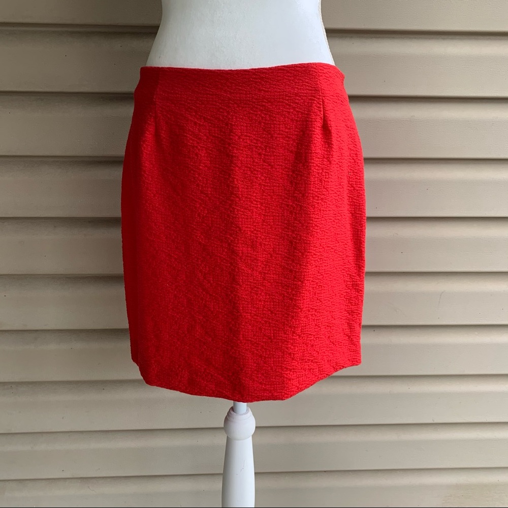 •GAP• Rayon Blend Textured Red Pencil Skirt-Size 8